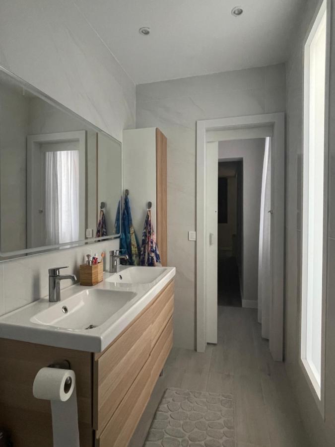 Centrally Located Spacious Private Buenavista In Grao With Rooftop