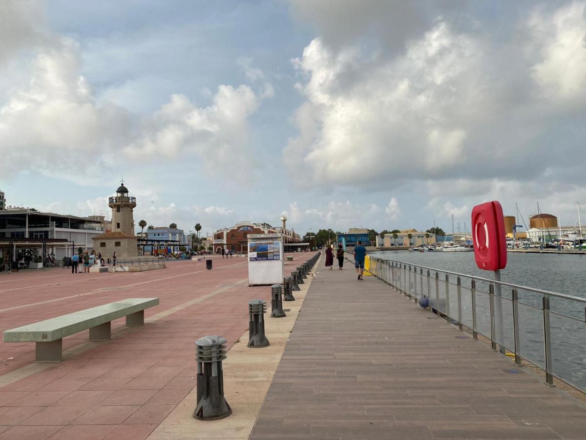 Centrally Located Spacious Private Buenavista In Grao With Rooftop Grao de Castellon