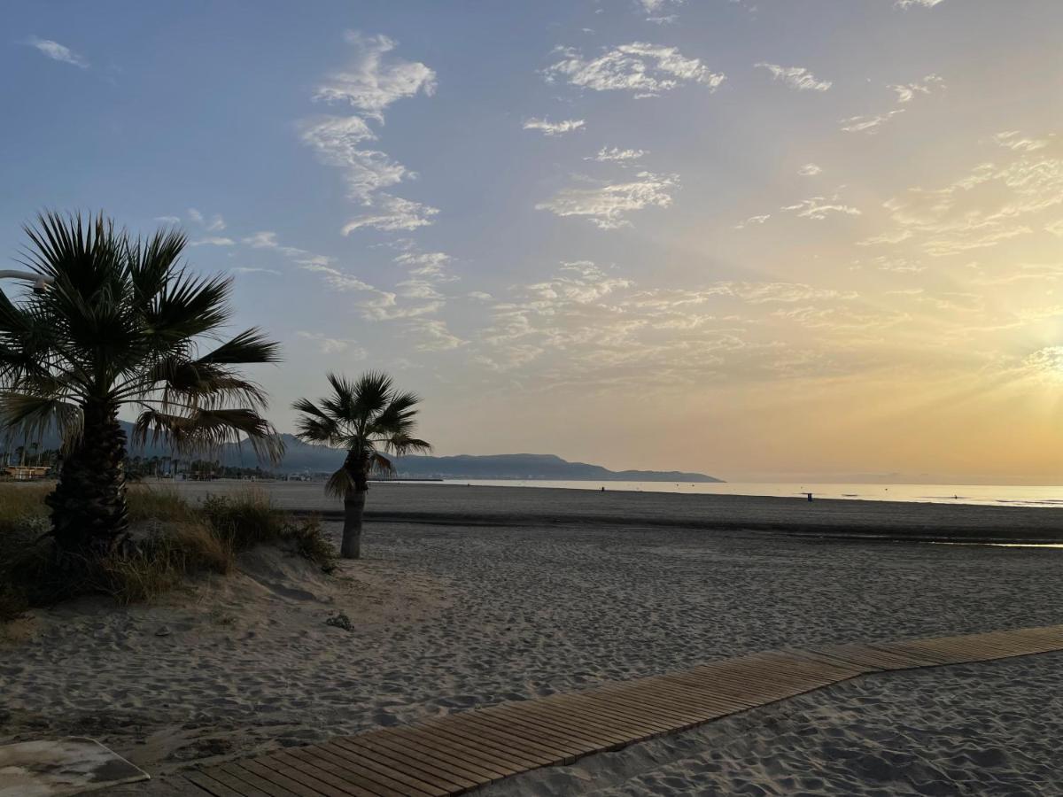 Centrally Located Spacious Private Buenavista In Grao With Rooftop Grao de Castellon