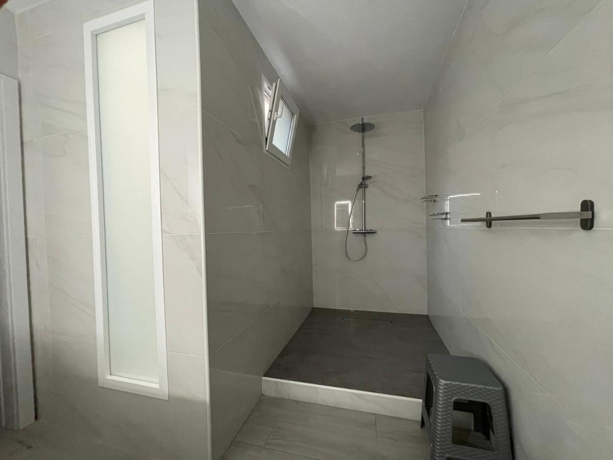 Centrally Located Spacious Private Buenavista In Grao With Rooftop Apartment